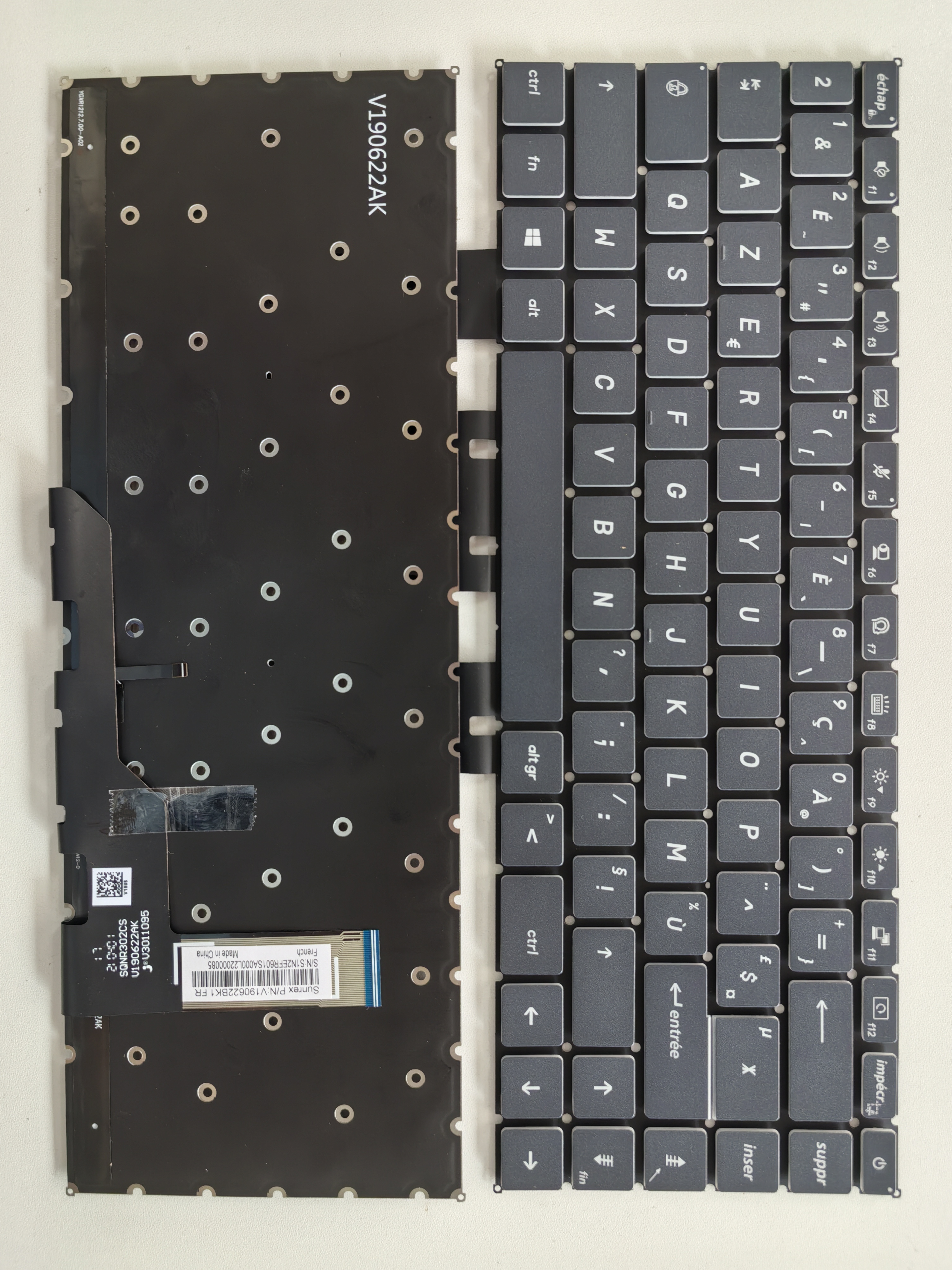 Picture of New Replacement Laptop Keyboard For MSI MS-1551/small carriage return Prestige 15 A10SC Grey Backlit,White Printing,White Side FR Layout